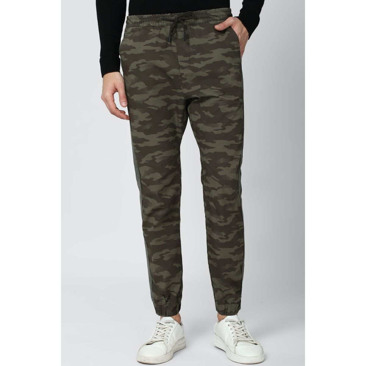 Buy online Men Mid Rise Camouflage Jogger from Bottom Wear for Men by  V-mart for ₹469 at 6% off | 2024 Limeroad.com